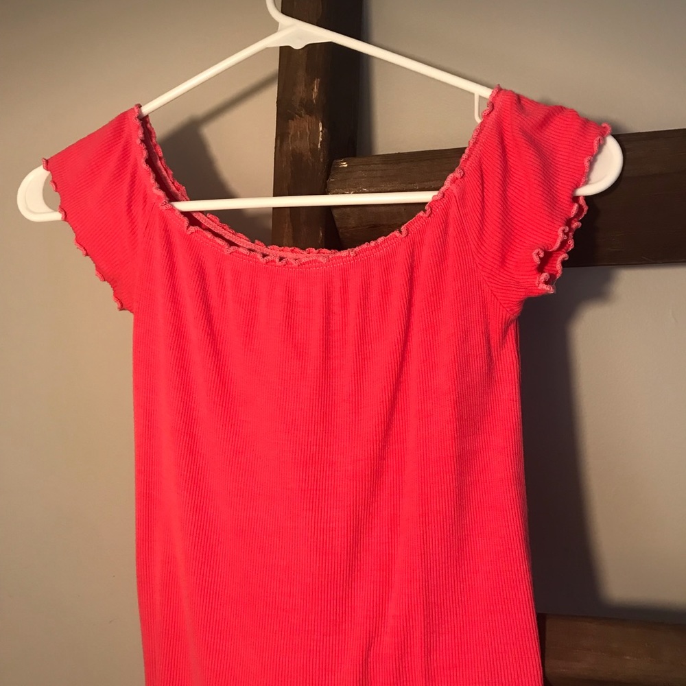 AMERICAN EAGLE TOP